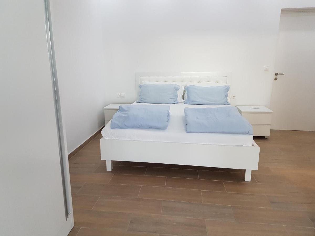 Vintage Apartment Sarandë エクステリア 写真